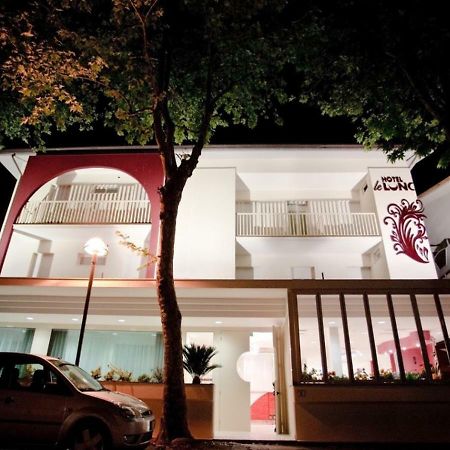 Hotel Le Lune Gatteo a Mare Exterior photo